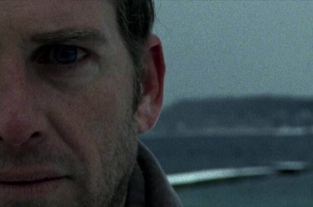 Hide Away (2011) - photo 1