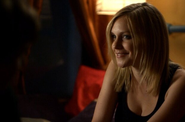 Cherry (2010) - photo 4