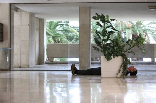 The Exchange (2011) - photo 1