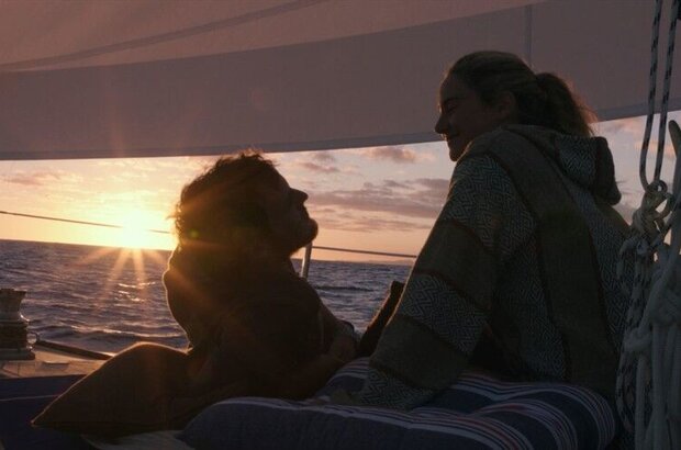 Adrift (2018) - photo 8