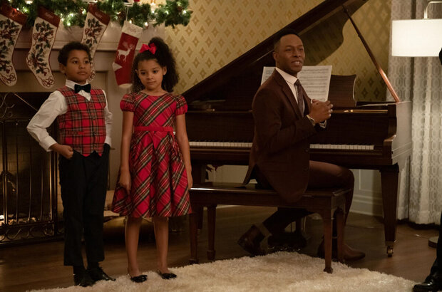 Happiest Season (2020) - photo 2