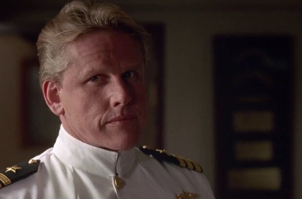 Under Siege (1992) - photo 1