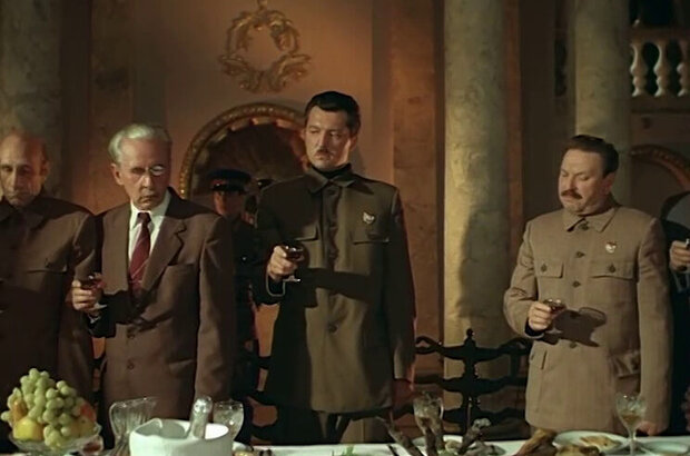 The Feasts of Belshazzar, or a Night with Stalin (1989) - photo 1