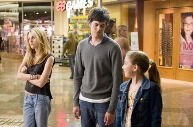 In the Land of Women (2007) - photo 1