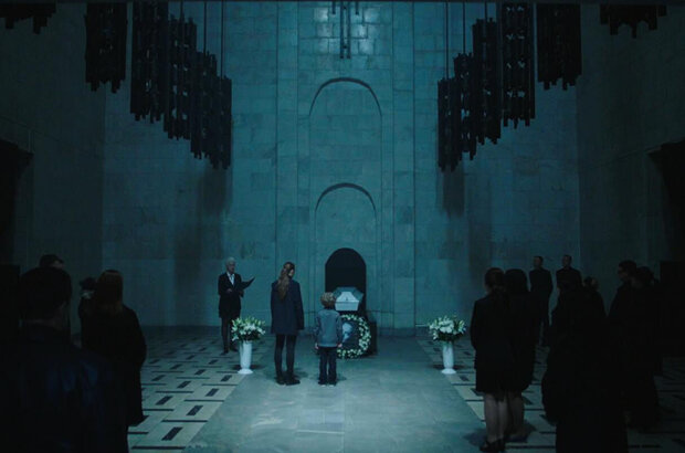 Queen of Spades: Through the Looking Glass (2019) - photo 1