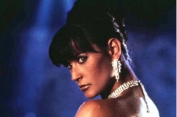 Striptease (1996) - photo 3