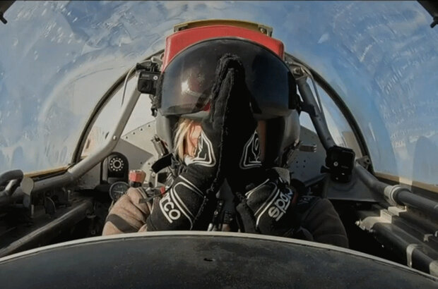 The Fastest Woman on Earth (2022) - photo 7