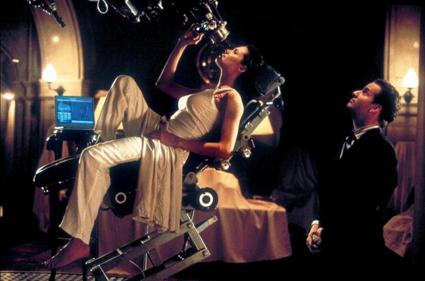 Lara Croft: Tomb Raider (2001) - photo 4