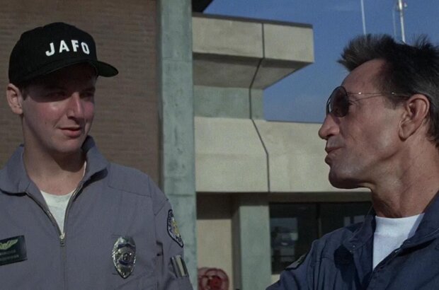 Blue Thunder (1983) - photo 4