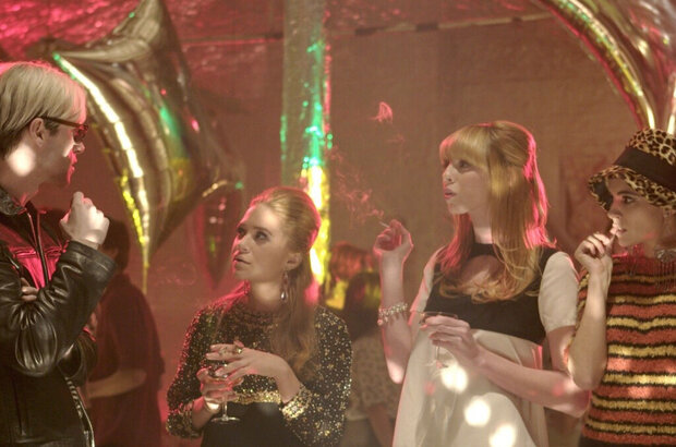 Factory Girl (2006) - photo 1