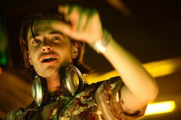 Vice (2007) - photo 1
