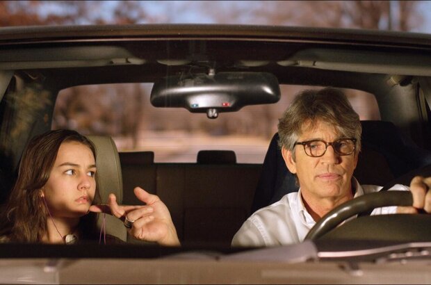 So This Is Christmas (2013) - photo 2