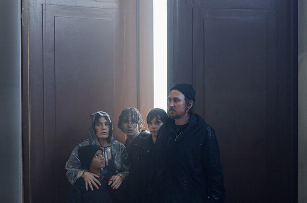 The Light (2024) - photo 4
