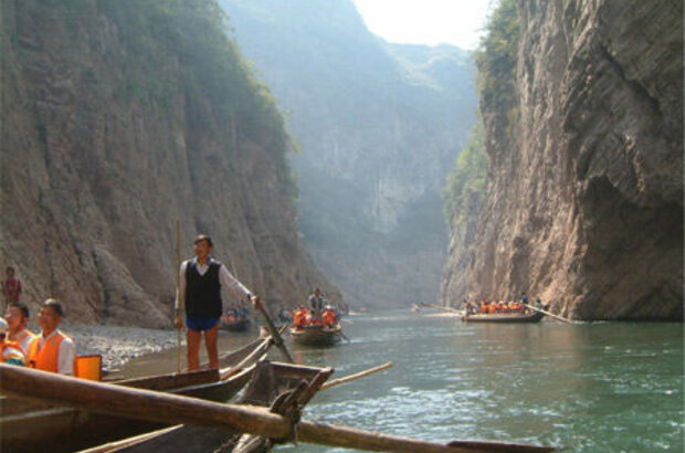 Up the Yangtze (2007) - photo 1