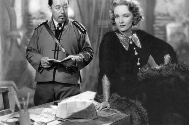 Shanghai Express (1932) - photo 1