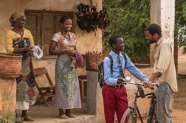 The Boy Who Harnessed the Wind (2019) - photo 4