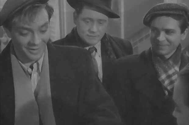 ...Smena nachinayetsya v shest (1958) - photo 2