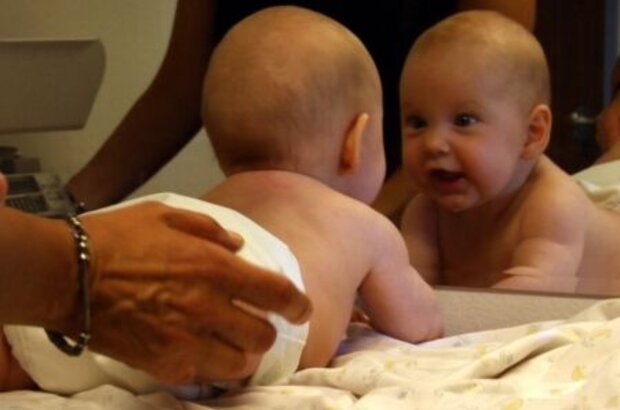 Babies (2010) - photo 6