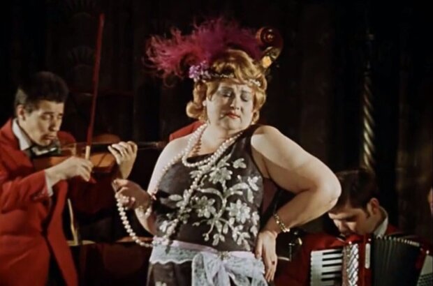The Twelve Chairs (1976) - photo 3