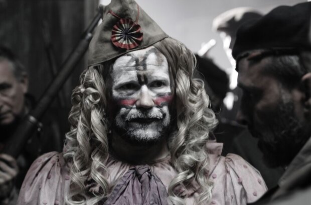 The Last Circus (2010) - photo 8