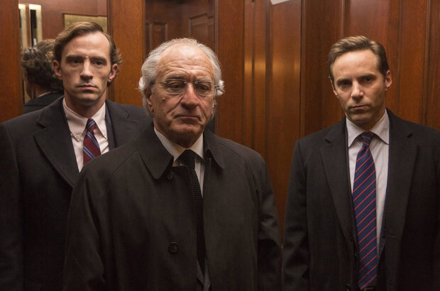 The Wizard of Lies (2017) - photo 5