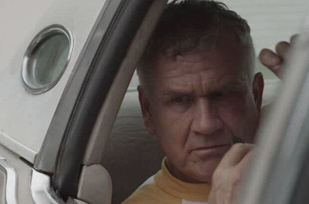 Hello, My Name Is Frank (2015) - photo 8
