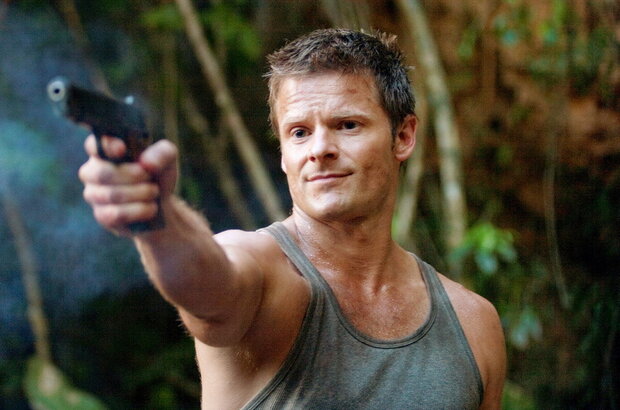 A Perfect Getaway (2009) - photo 2