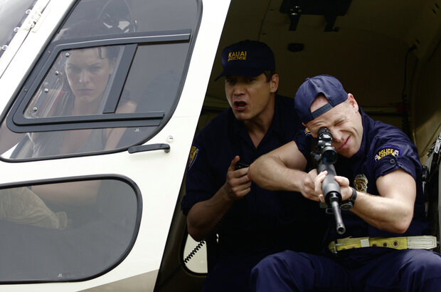 A Perfect Getaway (2009) - photo 6