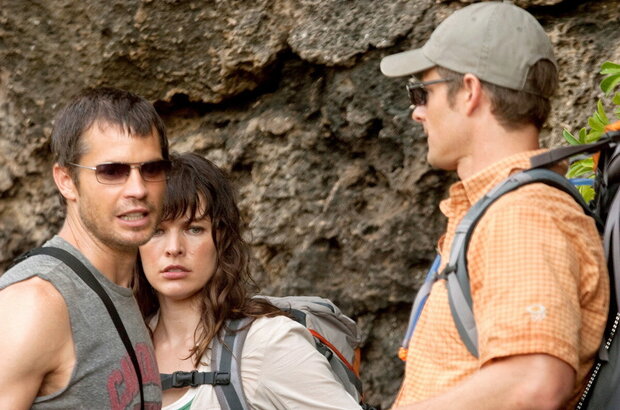 A Perfect Getaway (2009) - photo 4