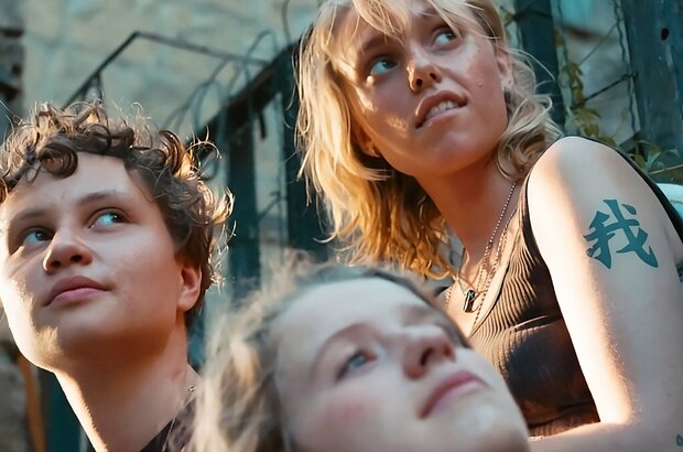 Dead Girls Dancing (2023) - photo 1