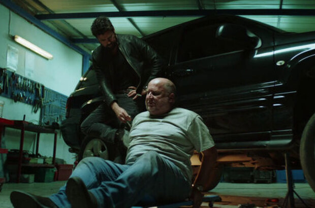 Bent (2018) - photo 3