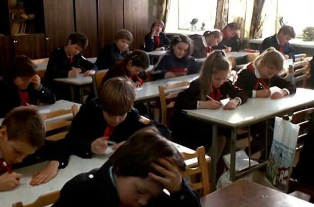 Испанская актриса для русского министра (1990) - фото 4