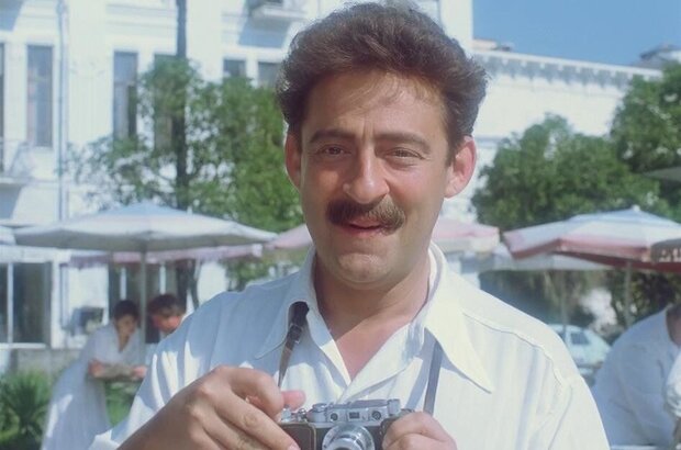 Маленький гигант большого секса (1993) - фото 4