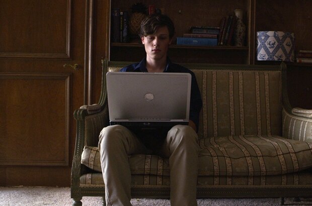 A Reason (2014) - photo 1