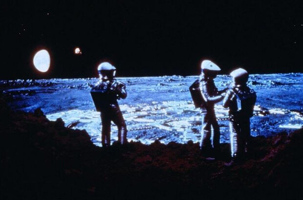 2001: A Space Odyssey (1968) - photo 1
