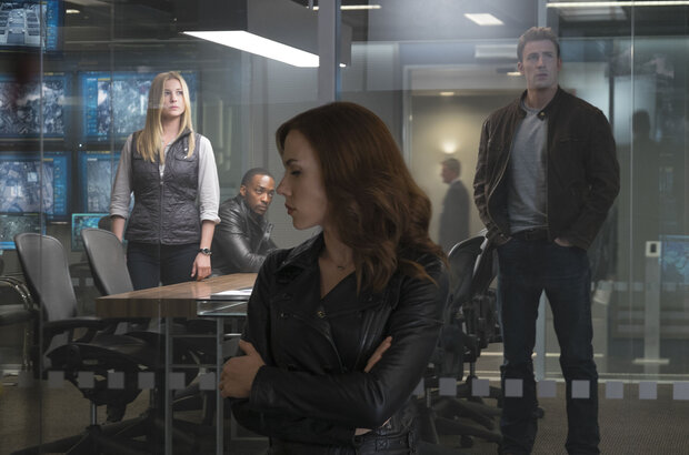 Captain America: Civil War (2016) - photo 13