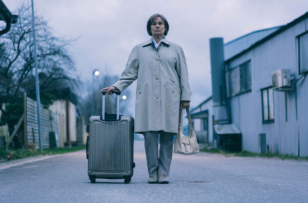 Здесь была Бритт-Мари (2019) - фото 8