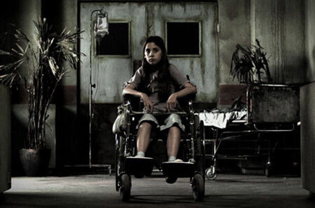 Dark Floors (2008) - photo 1