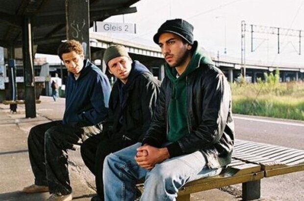 Wholetrain (2006) - photo 5