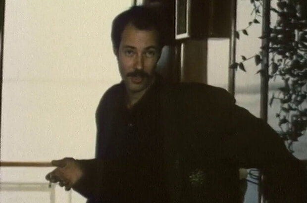 Is it ok to sleep with someone else's wife?! (1992) - photo 6