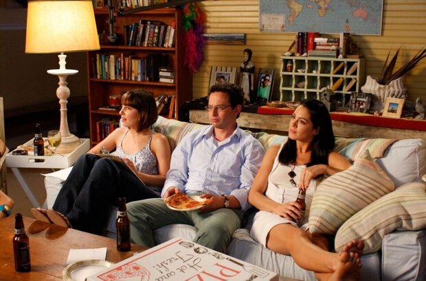 A Good Old Fashioned Orgy (2011) - photo 16