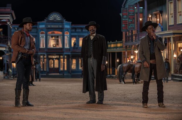 The Harder They Fall (2021) - photo 1