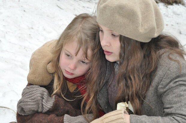 Christmas Oranges (2012) - photo 3