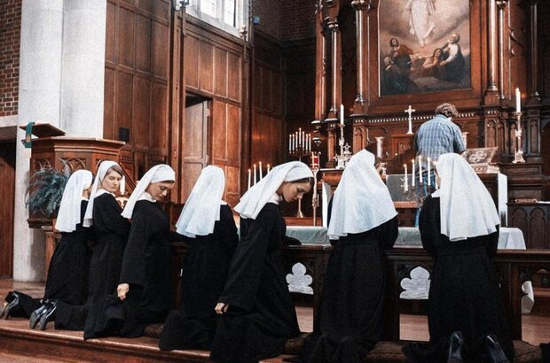 Novitiate (2017) - photo 3