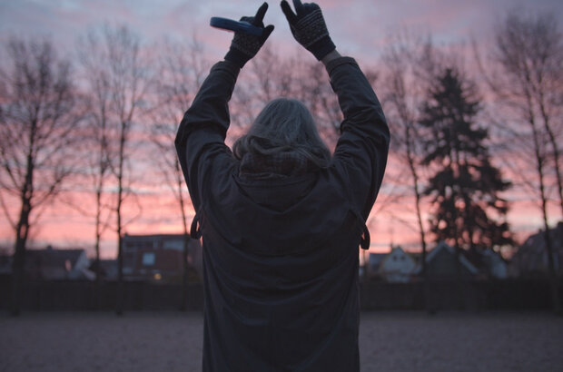This is not who I am (2021) - photo 1