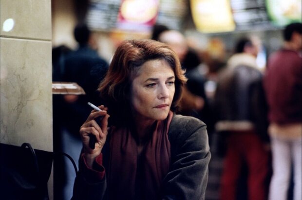 Under the Sand (2000) - photo 2