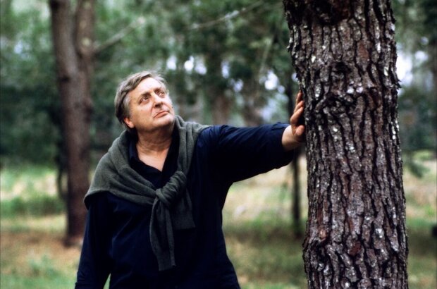 Under the Sand (2000) - photo 8