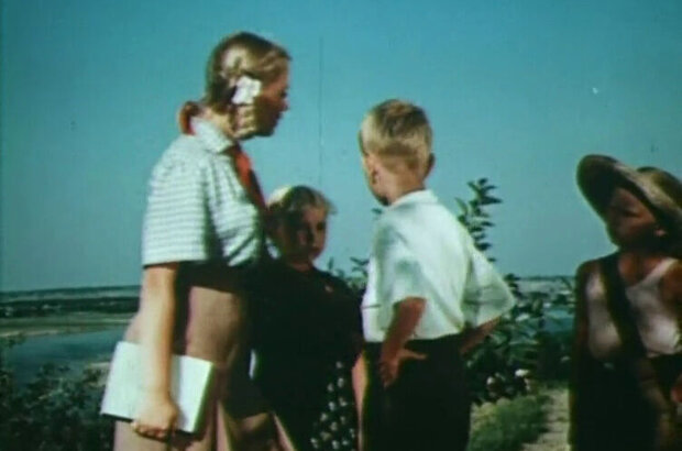 Lights on the River (1953) - photo 9