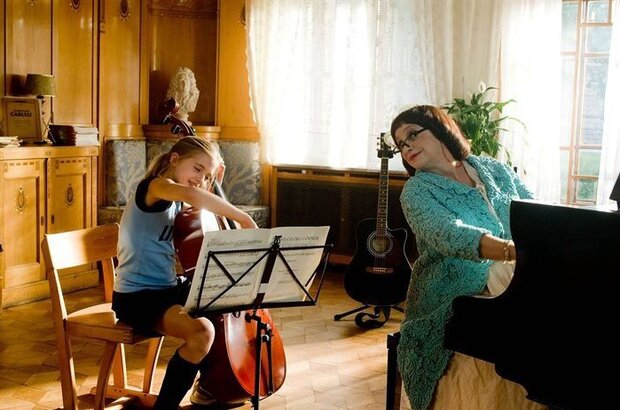Hanni & Nanni (2010) - photo 6