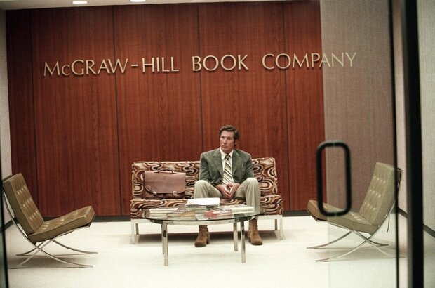 The Hoax (2006) - photo 37